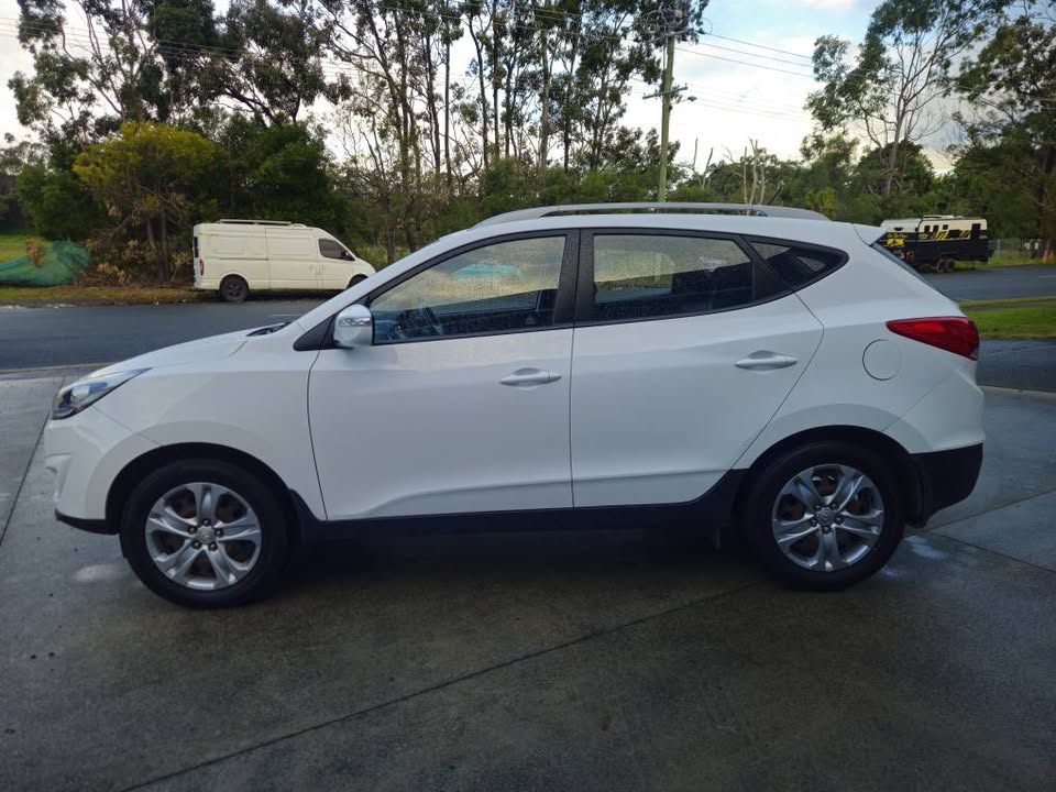 2013 Hyundai ix35 4.jpg